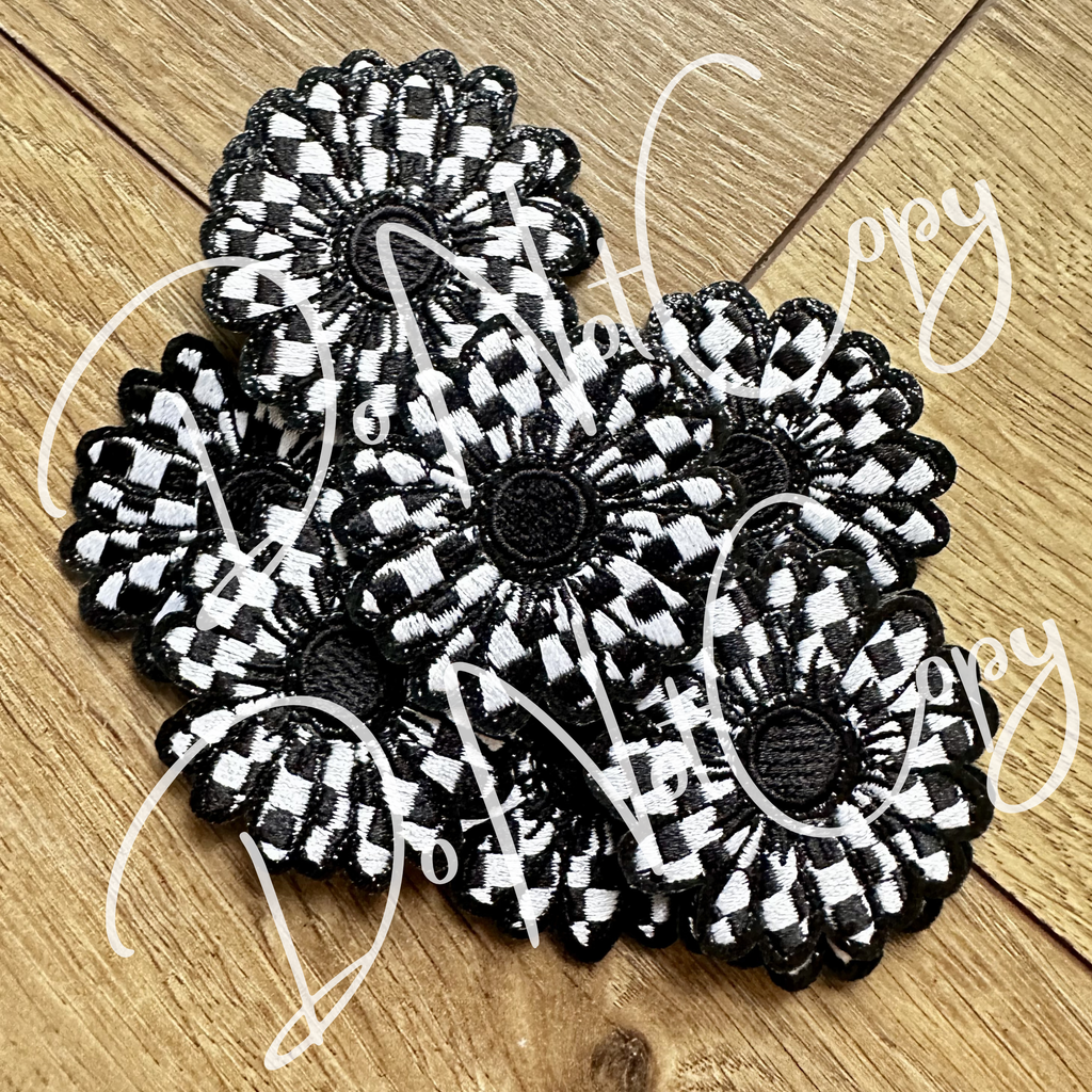 Checkered Glitter Daisy Patch