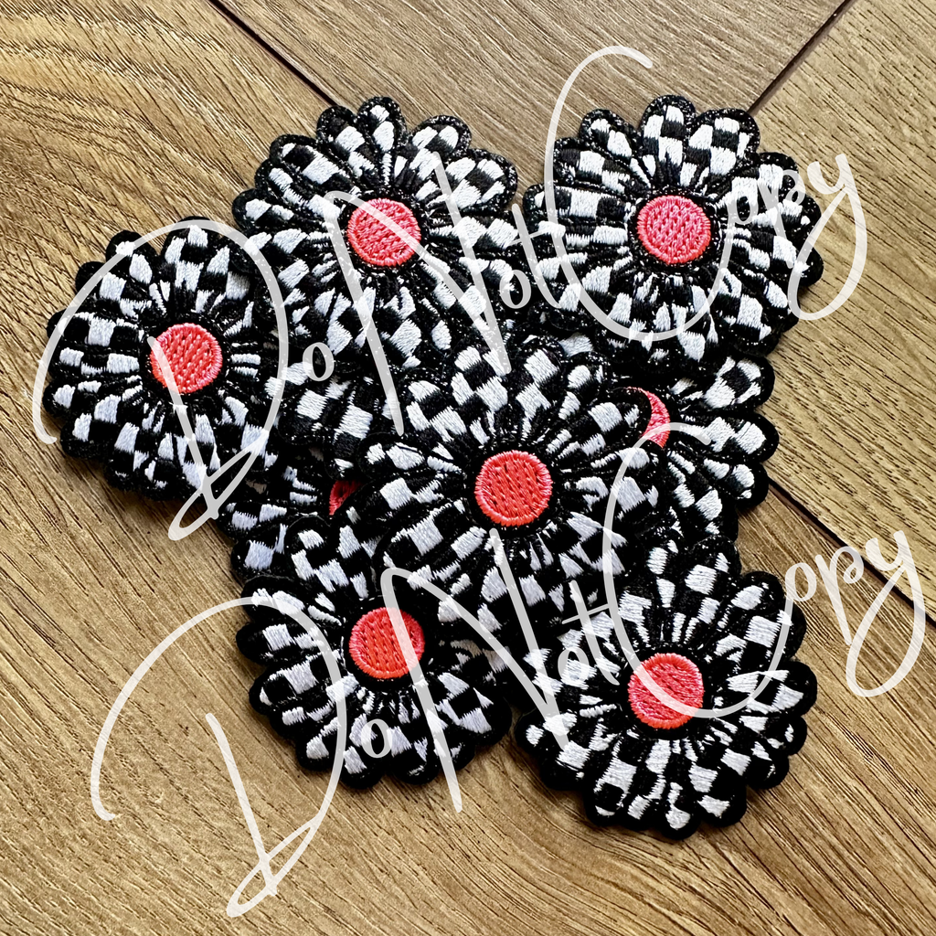 Checkered Glitter Daisy Patch