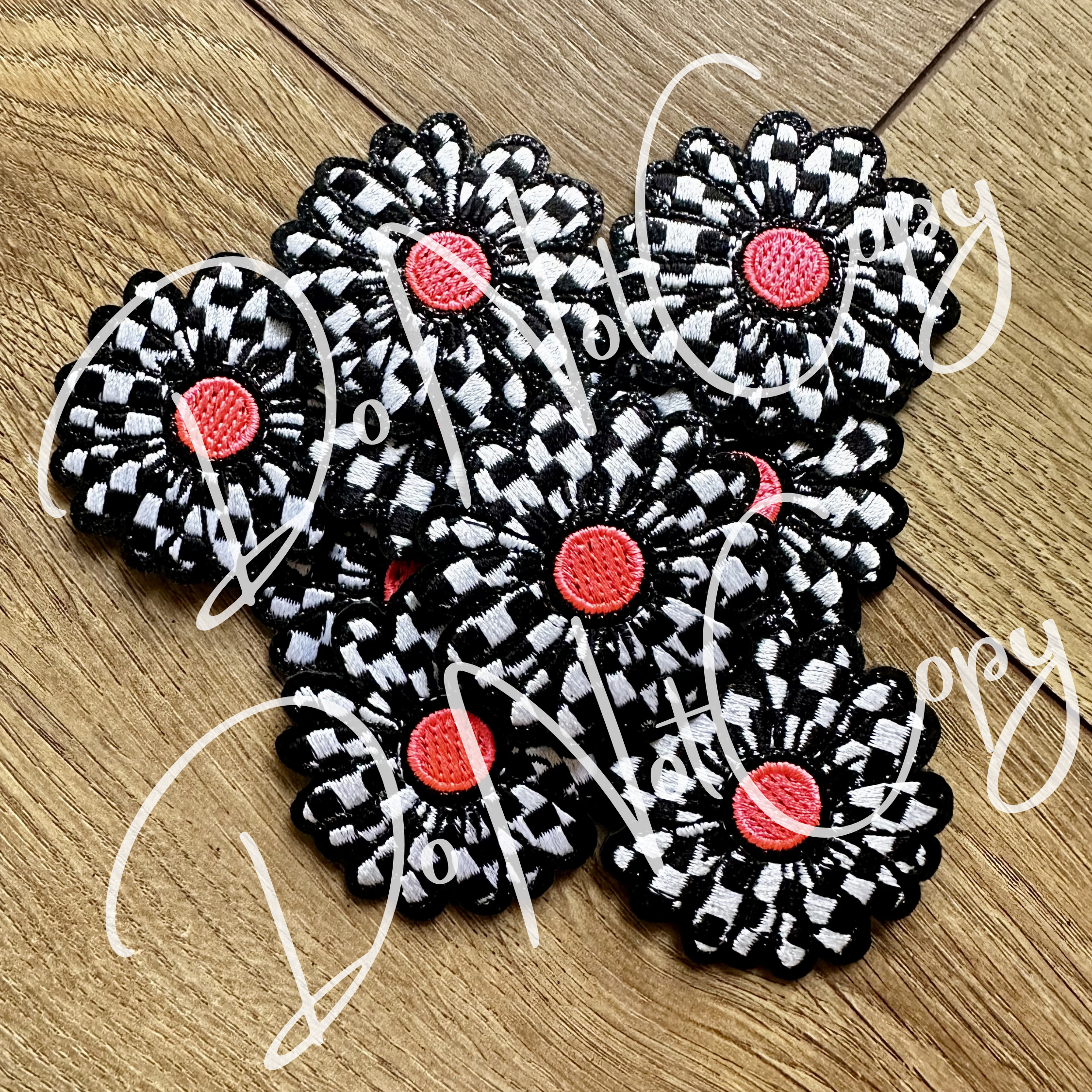 Checkered Glitter Daisy Patch