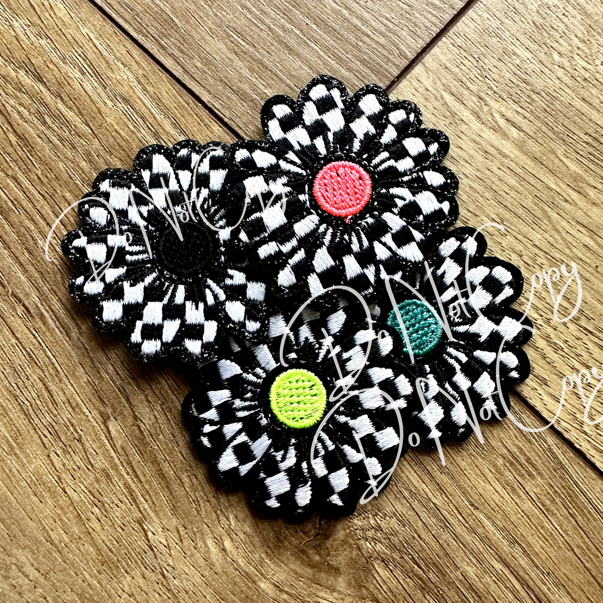 Checkered Glitter Daisy Patch