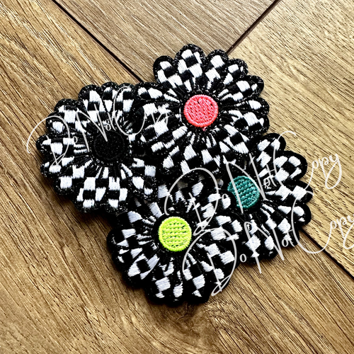 Checkered Glitter Daisy Patch